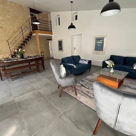 Holiday home Authentique Ferme Viticole Renovee Anjou *
