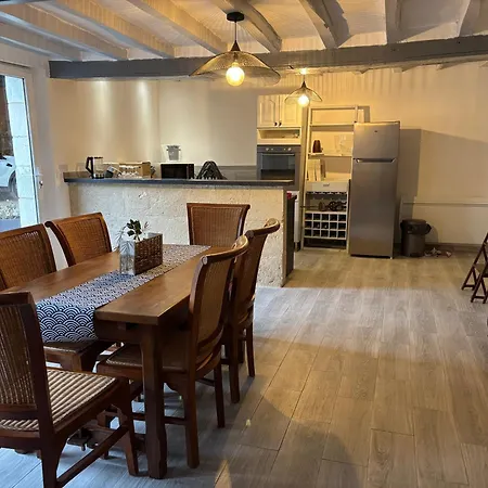 Authentique Ferme Viticole Renovee Anjou Semesterbostad *