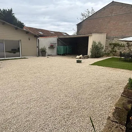Authentique Ferme Viticole Renovee Anjou Semesterbostad *